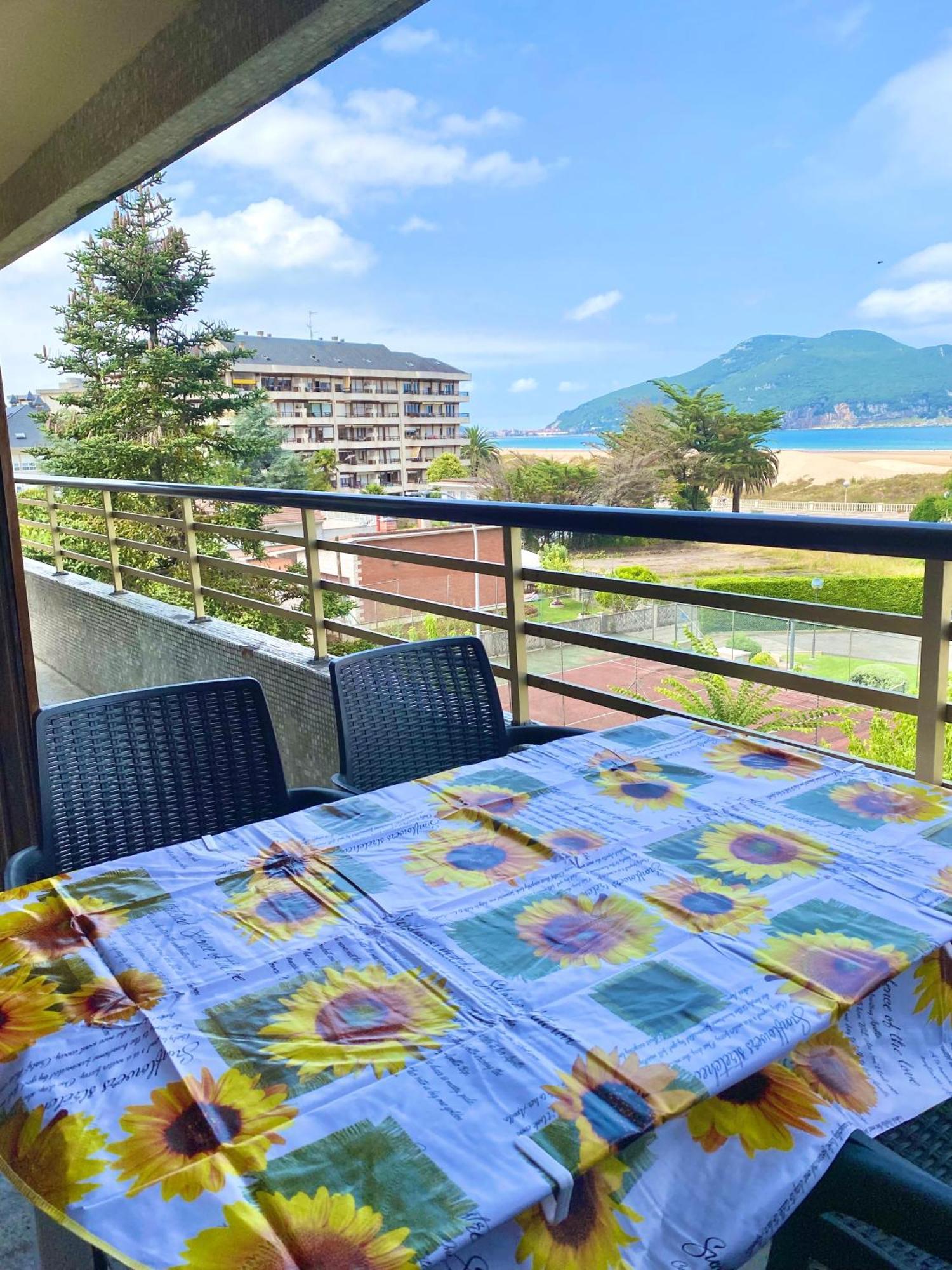 Apartment Laredo Sea Beach Exterior foto